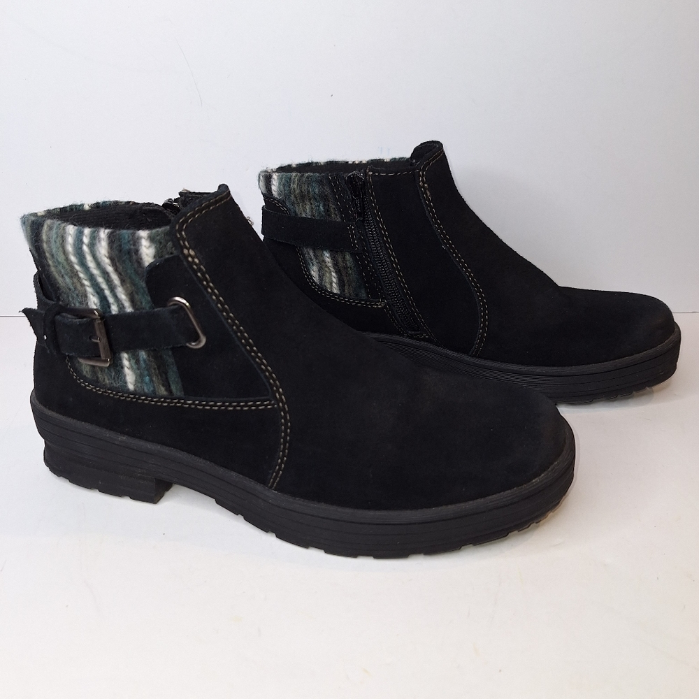 EARTH ORIGINS Tate Suede Booties Knit Buckle 9W